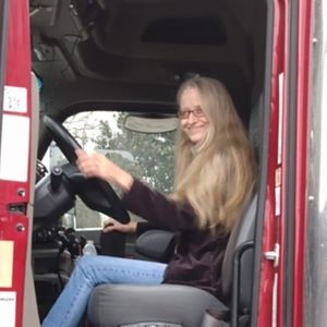 Meet your Posher, Catherine